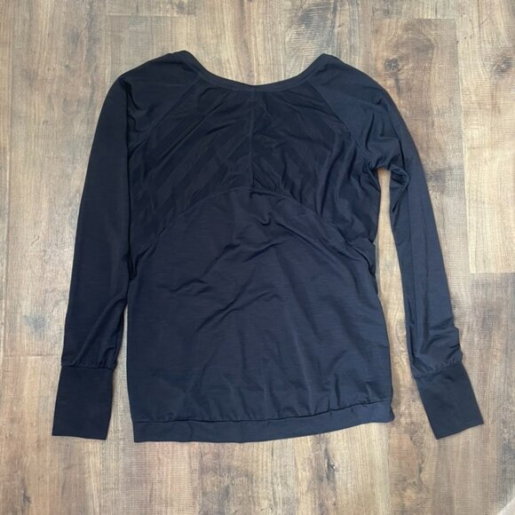 Athleta Black Long Sleeve Performance Top Size Small Activewear Shirt - Picture 6 of 8